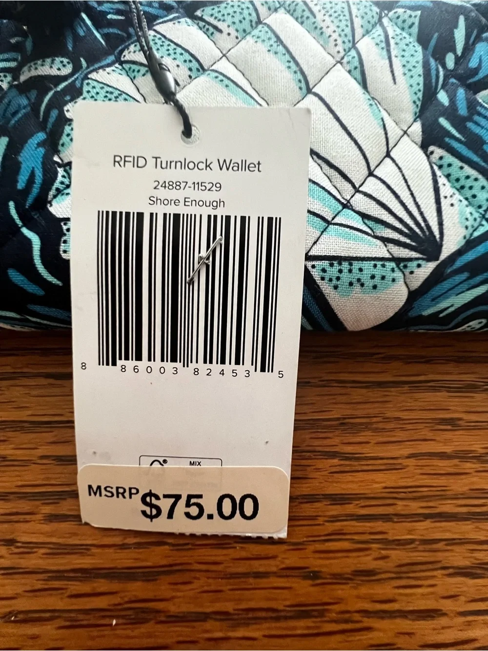 NEW Vera Bradley RFID Tech Wristlet In Shore Enough Pattern